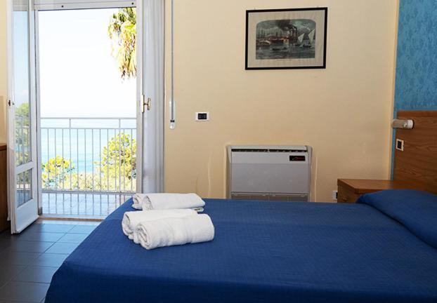 Hotel Parthenius Cirella Di Diamante Exterior foto